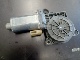 Oto Çıkma Parça / Ford / Fiesta / Oto Cam / Cam Motoru / Çıkma Parça 