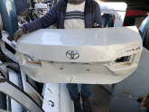 2015 Toyota corolla arka bagaj oto çıkma parça