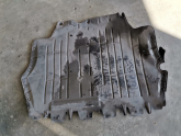 Oto Çıkma Parça / Volkswagen / Jetta / Motor / Alt Muhafaza / Çıkma Parça 