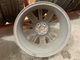 Oto Çıkma Parça / Volkswagen / Tiguan / Jant & Lastik / Çelik Jant / Çıkma Parça 