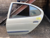 Oto Çıkma Parça / Renault / Megane / Kaporta & Karoser / Kapı Menteşesi / Çıkma Parça 