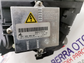 Oto Çıkma Parça / Audi / A8 / Far & Stop / Sağ Ön Far / Sıfır Parça 