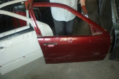 Oto Çıkma Parça / Bmw / 3 Serisi / Kaporta & Karoser / Sağ Ön Kapı / Çıkma Parça 