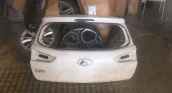 Hyundai i20  bagaj kapağı çıkma parçalar