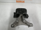 Oto Çıkma Parça / Peugeot / 208 / Motor / Takozu & Kulağı / Çıkma Parça 