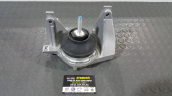 Oto Çıkma Parça / Audi / A6 / Motor / Takozu & Kulağı / Sıfır Parça 