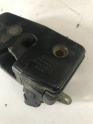 Oto Çıkma Parça / Volkswagen / Transporter / Kaporta & Karoser / Kapı Kilidi / Çıkma Parça 
