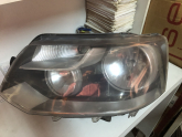 Oto Çıkma Parça / Volkswagen / Caravelle / Far & Stop / Sol Ön Far / Çıkma Parça 