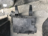 Oto Çıkma Parça / Mercedes / Sprinter / Filtre / Hava Filtresi Kutusu / Çıkma Parça 