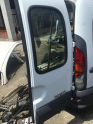 Renault Kangoo 1 sağ bagaj camı hatasız orjinal çıkma