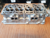 Oto Çıkma Parça / Toyota / Corolla / Motor / Silindir Kapağı / Çıkma Parça 