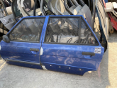 Oto Çıkma Parça / Renault / R 9 / Oto Cam / Kelebek Camı / Çıkma Parça 