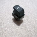 Oto Çıkma Parça / Audi / A3 / Oto Cam / Cam Düğmesi / Çıkma Parça 