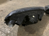 Oto Çıkma Parça / Ford / Tourneo Courier / Far & Stop / Sol Ön Far / Çıkma Parça 