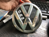 Oto Çıkma Parça / Volkswagen / Polo / Arma & Yazı / Panjur Arması / Çıkma Parça 