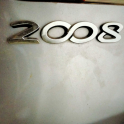 Peugeot 2008 bagaj yazıları