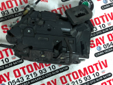 Oto Çıkma Parça / Volkswagen / Golf / Kaporta & Karoser / Kapı Kilidi / Çıkma Parça 