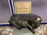 Oto Çıkma Parça / Volkswagen / Tiguan / Far & Stop / Sağ Ön Far / Çıkma Parça 