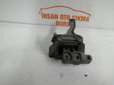 Oto Çıkma Parça / Volkswagen / Golf / Motor / Takozu & Kulağı / Çıkma Parça 