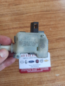 Oto Çıkma Parça / Volkswagen / Touran / Yakıt / Depo Kapağı / Çıkma Parça 