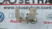 1J1941397A vw golf 4 sigorta fiş tablası braketi