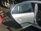 Oto Çıkma Parça / Volkswagen / Jetta / Kaporta & Karoser / Sağ Ön Kapı / Çıkma Parça 