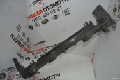 MERCEDES C SERİSİ A205 W205 RADYATÖR DESTEK BRAKETİ SAĞ