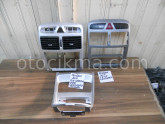 Oto Çıkma Parça / Peugeot / 307 / Elektrik / Dörtlü Flaşör Düğmesi / Çıkma Parça 
