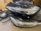 Oto Çıkma Parça / Volvo / XC90 / Far & Stop / Sağ Ön Far / Çıkma Parça 