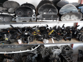 peugeot 106 çıkma sinyal kolu