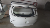 Hyundai i20 bagaj kapağı