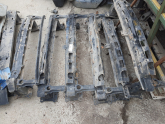 Oto Çıkma Parça / Volkswagen / Golf / Tampon / Tampon Demiri / Çıkma Parça 