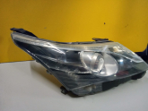 Oto Çıkma Parça / Toyota / Corolla / Far & Stop / Sağ Ön Far / Çıkma Parça 