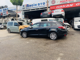 Oto Çıkma Parça / Renault / Megane / Kaporta & Karoser / Komple Arka / Çıkma Parça 