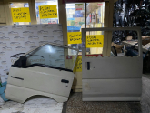 Oto Çıkma Parça / Mitsubishi / L300 / Oto Cam / Kapı Camları / Çıkma Parça 