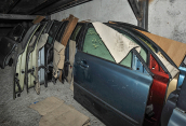 2008 VOLVO S40 HATASIZ SAĞ ÖN KAPI.