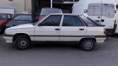 Oto Çıkma Parça / Renault / R 9 / Göğüslük & Torpido / Komple Torpido / Çıkma Parça 