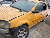 Dacia logan ön iki çamurluk