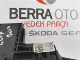 Oto Çıkma Parça / Volkswagen / Golf / Elektrik / Sinyal Kolu / Çıkma Parça 