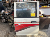 Oto Çıkma Parça / Mitsubishi / L200 / Oto Cam / Kapı Camları / Çıkma Parça 