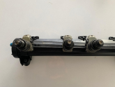 Oto Çıkma Parça / Volkswagen / Jetta / Motor / Enjektör Kütüğü / Çıkma Parça 