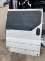 Oto Çıkma Parça / Renault / Trafic / Kaporta & Karoser / Sağ Sürgülü Kapı / Çıkma Parça 