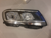 Oto Çıkma Parça / Volkswagen / Tiguan / Far & Stop / Sağ Ön Far / Çıkma Parça 