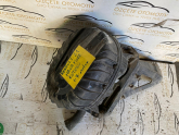 Oto Çıkma Parça / Renault / R 21 / Filtre / Hava Filtresi Kutusu / Çıkma Parça 