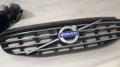 Volvo xc60 ön panjur çıkma yedek parça