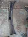 Oto Çıkma Parça / Opel / Corsa / Oto Cam / Ön Cam Izgarası / Çıkma Parça 