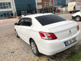 2. El Oto / Peugeot / 301