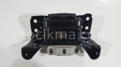 Oto Çıkma Parça / Skoda / Roomster / Motor / Takozu & Kulağı / Sıfır Parça 