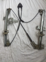 Oto Çıkma Parça / Peugeot / Partner / Oto Cam / Cam Krikosu / Çıkma Parça 