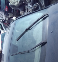 2007 VOLVO S40 HATASIZ ÖN CAM SİLECEK KOLU.